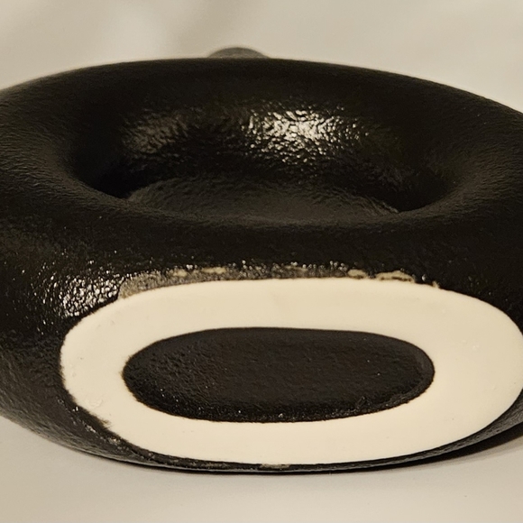 Black ceramic doughnut shaped flower/bud vase. 6" high, 5-1/2 wide. 🏷️ - Picture 6 of 8